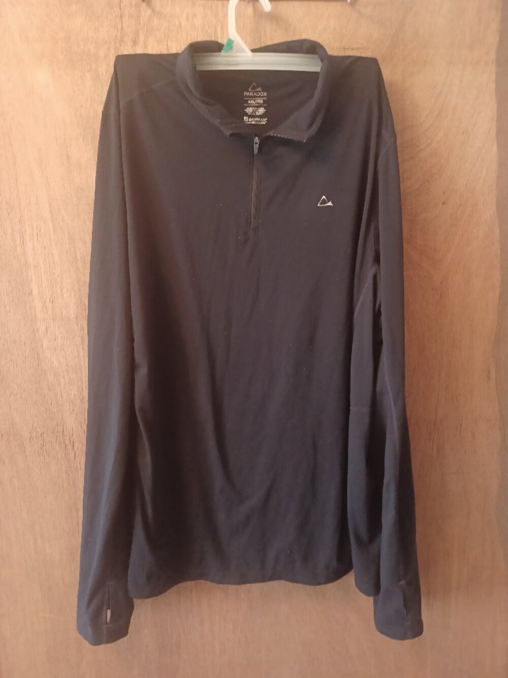 Paradox Top Women's Black 1/4 Zip Drivelease Pullover Thumbhole